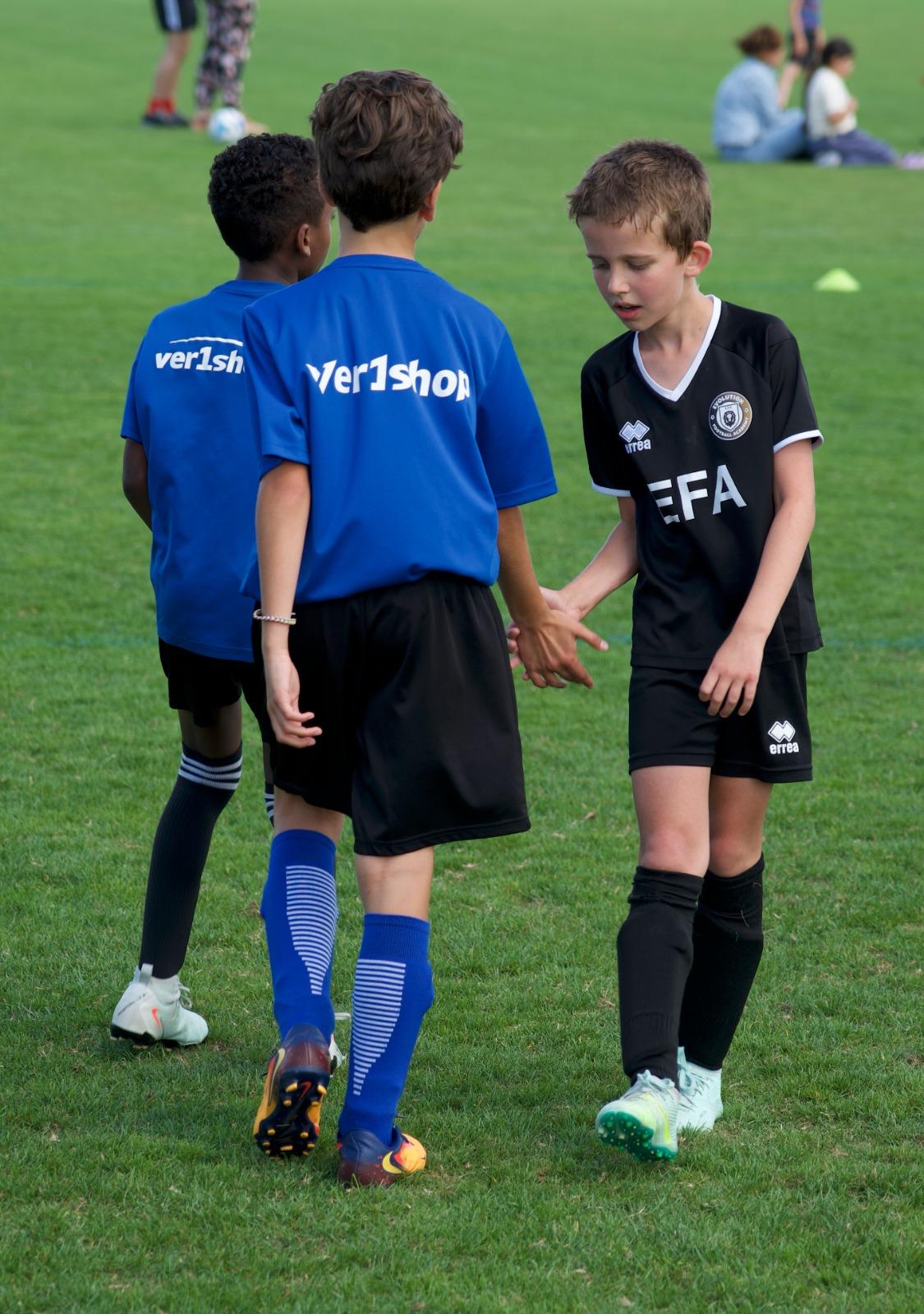 Kleingruppe — Evolution Football Academy